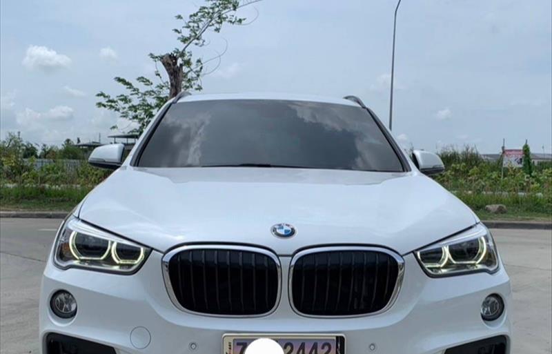 ขายรถ-suv-มือสอง-bmw-บีเอ็มดับบลิว-x1-เอ็กซ์1-รถปี2019-รหัส83297-05543a32.jpg ขายรถ-suv-มือสอง-bmw-บีเอ็มดับบลิว-x1-เอ็กซ์1-รถปี2019-รหัส83297-05543a32.jpg