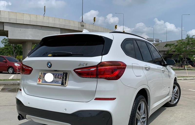 ขายรถ-suv-มือสอง-bmw-บีเอ็มดับบลิว-x1-เอ็กซ์1-รถปี2019-รหัส83297-5a4d2607.jpg ขายรถ-suv-มือสอง-bmw-บีเอ็มดับบลิว-x1-เอ็กซ์1-รถปี2019-รหัส83297-5a4d2607.jpg