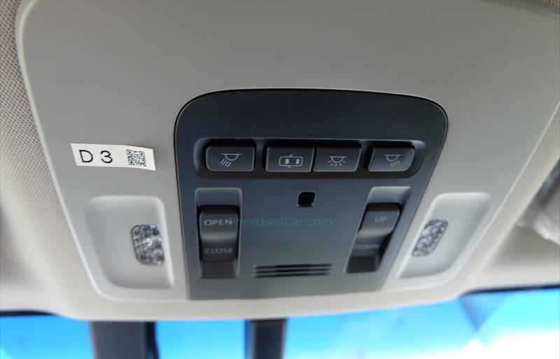 ขายรถเก๋งมือสอง-toyota-โตโยต้า-camry-คัมรี่-รถปี2018-รหัส83304-79ecc686.jpg ขายรถเก๋งมือสอง-toyota-โตโยต้า-camry-คัมรี่-รถปี2018-รหัส83304-79ecc686.jpg