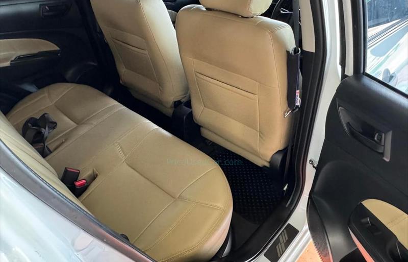 ขายรถเก๋งมือสอง-suzuki-ซูซูกิ-swift-สวิฟ-รถปี2017-รหัส83307-d6d24daa.jpg ขายรถเก๋งมือสอง-suzuki-ซูซูกิ-swift-สวิฟ-รถปี2017-รหัส83307-d6d24daa.jpg