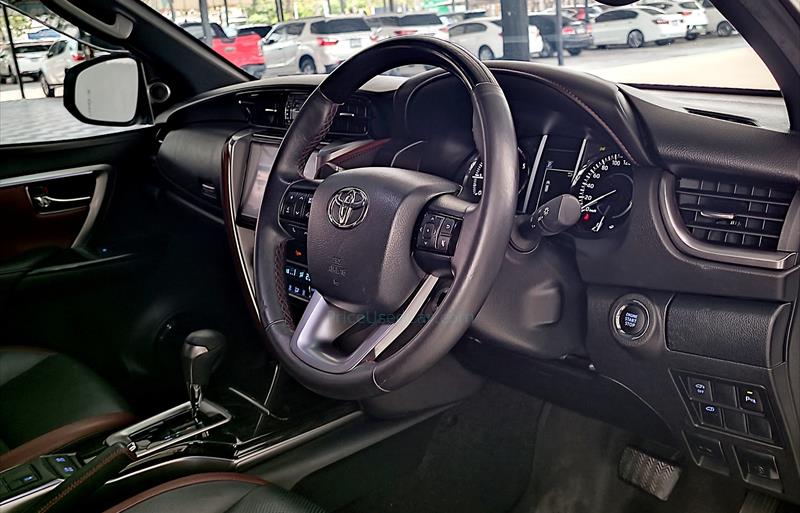 ขายรถ-suv-มือสอง-toyota-โตโยต้า-fortuner-ฟอร์จูนเนอร์-รถปี2021-รหัส83312-3c057b9f.jpg ขายรถ-suv-มือสอง-toyota-โตโยต้า-fortuner-ฟอร์จูนเนอร์-รถปี2021-รหัส83312-3c057b9f.jpg