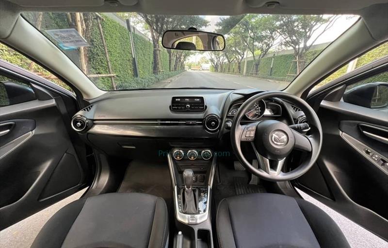 ขายรถเก๋งมือสอง-mazda-มาสด้า-2-สอง-รถปี2016-รหัส83331-4f2eef4d.jpg ขายรถเก๋งมือสอง-mazda-มาสด้า-2-สอง-รถปี2016-รหัส83331-4f2eef4d.jpg