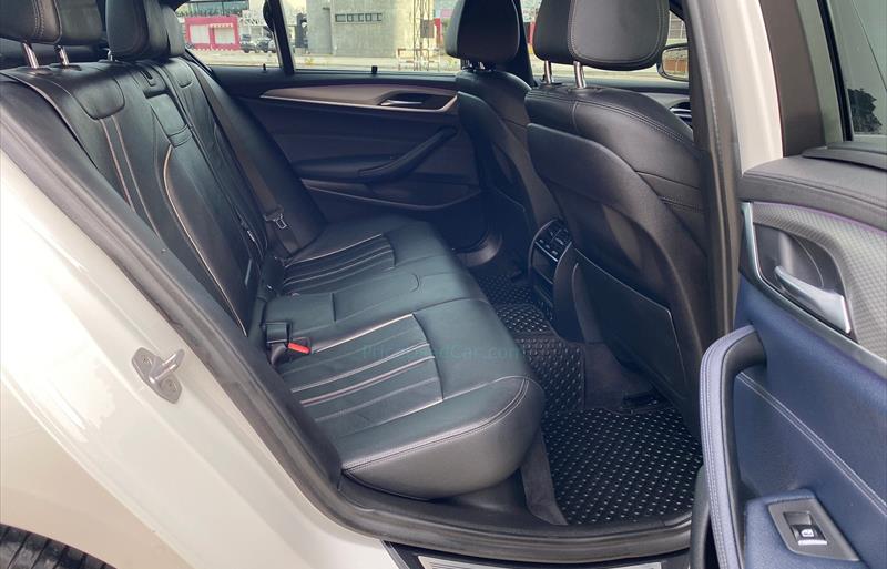 ขายรถเก๋งมือสอง-bmw-บีเอ็มดับบลิว-520d-ห้าสองศูนย์ดี-รถปี2019-รหัส83338-0b0a5766.jpg ขายรถเก๋งมือสอง-bmw-บีเอ็มดับบลิว-520d-ห้าสองศูนย์ดี-รถปี2019-รหัส83338-0b0a5766.jpg
