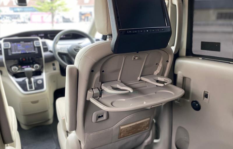 ขายรถตู้มือสอง-nissan-นิสสัน-serena-เซรีน่า-รถปี2017-รหัส83339-4544c39d.jpg ขายรถตู้มือสอง-nissan-นิสสัน-serena-เซรีน่า-รถปี2017-รหัส83339-4544c39d.jpg