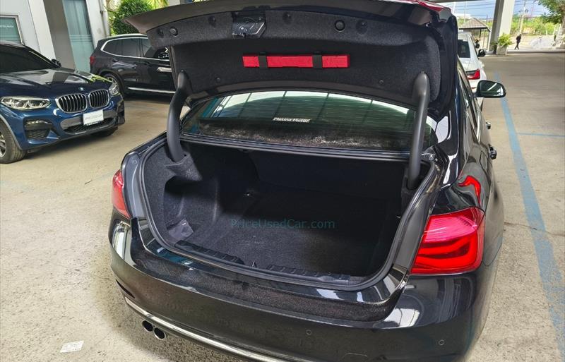 ขายรถเก๋งมือสอง-bmw-บีเอ็มดับบลิว-320d-สามสองศูนย์ดี-รถปี2016-รหัส83354-31fa462f.jpg ขายรถเก๋งมือสอง-bmw-บีเอ็มดับบลิว-320d-สามสองศูนย์ดี-รถปี2016-รหัส83354-31fa462f.jpg