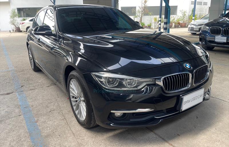 ขายรถเก๋งมือสอง-bmw-บีเอ็มดับบลิว-320d-สามสองศูนย์ดี-รถปี2016-รหัส83354-f0e14b85.jpg ขายรถเก๋งมือสอง-bmw-บีเอ็มดับบลิว-320d-สามสองศูนย์ดี-รถปี2016-รหัส83354-f0e14b85.jpg