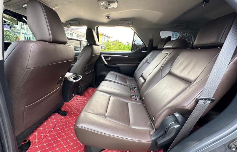 ขายรถ-suv-มือสอง-toyota-โตโยต้า-fortuner-ฟอร์จูนเนอร์-รถปี2017-รหัส83376-5d15d5ff.jpg ขายรถ-suv-มือสอง-toyota-โตโยต้า-fortuner-ฟอร์จูนเนอร์-รถปี2017-รหัส83376-5d15d5ff.jpg