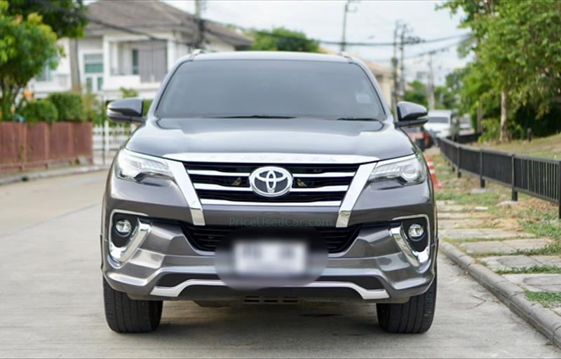 ขายรถ-suv-มือสอง-toyota-โตโยต้า-fortuner-ฟอร์จูนเนอร์-รถปี2017-รหัส83376-7c286a31.jpg ขายรถ-suv-มือสอง-toyota-โตโยต้า-fortuner-ฟอร์จูนเนอร์-รถปี2017-รหัส83376-7c286a31.jpg