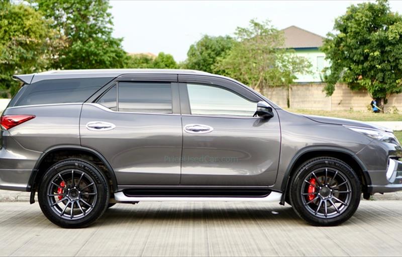 ขายรถ-suv-มือสอง-toyota-โตโยต้า-fortuner-ฟอร์จูนเนอร์-รถปี2017-รหัส83376-ca8638b6.jpg ขายรถ-suv-มือสอง-toyota-โตโยต้า-fortuner-ฟอร์จูนเนอร์-รถปี2017-รหัส83376-ca8638b6.jpg