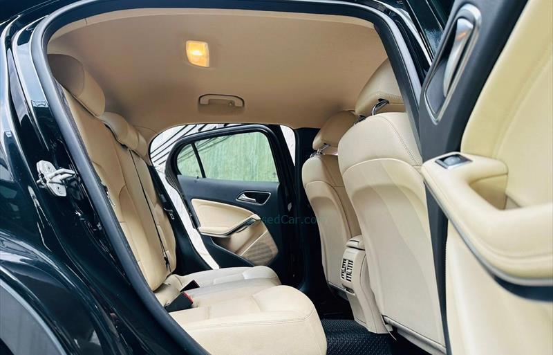 ขายรถ-suv-มือสอง-mercedes-benz-เมอร์เซเดสเบนซ์-gla-200-จีแอลเอ200-รถปี2017-รหัส83379-8b0ab8fd.jpg ขายรถ-suv-มือสอง-mercedes-benz-เมอร์เซเดสเบนซ์-gla-200-จีแอลเอ200-รถปี2017-รหัส83379-8b0ab8fd.jpg