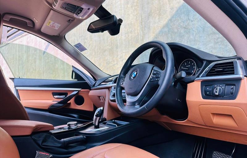 ขายรถเก๋งมือสอง-bmw-บีเอ็มดับบลิว-320d-สามสองศูนย์ดี-รถปี2019-รหัส83384-5eaa09e6.jpg ขายรถเก๋งมือสอง-bmw-บีเอ็มดับบลิว-320d-สามสองศูนย์ดี-รถปี2019-รหัส83384-5eaa09e6.jpg