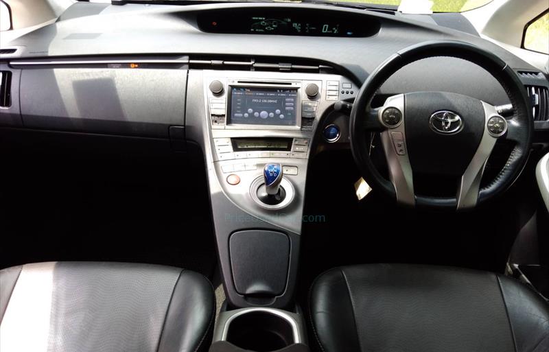 ขายรถเก๋งมือสอง-toyota-โตโยต้า-prius-พรีอุส-รถปี2012-รหัส83480-8e0eaf39.jpg ขายรถเก๋งมือสอง-toyota-โตโยต้า-prius-พรีอุส-รถปี2012-รหัส83480-8e0eaf39.jpg