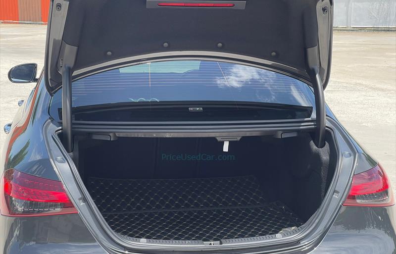 ขายรถเก๋งมือสอง-mercedes-benz-เมอร์เซเดสเบนซ์-e220-รถปี2021-รหัส83511-1e08e2b2.jpg ขายรถเก๋งมือสอง-mercedes-benz-เมอร์เซเดสเบนซ์-e220-รถปี2021-รหัส83511-1e08e2b2.jpg