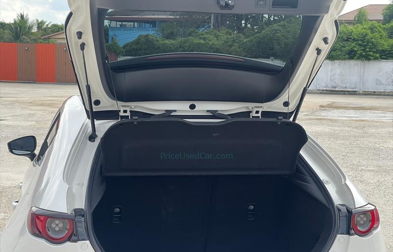 ขายรถเก๋งมือสอง-mazda-มาสด้า-3-สาม-รถปี2020-รหัส83514-f180b98b.jpg ขายรถเก๋งมือสอง-mazda-มาสด้า-3-สาม-รถปี2020-รหัส83514-f180b98b.jpg