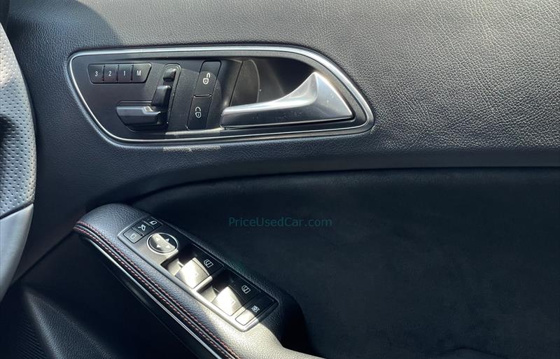 ขายรถเก๋งมือสอง-mercedes-benz-เมอร์เซเดสเบนซ์-a250-รถปี2013-รหัส83522-b0b36f50.jpg ขายรถเก๋งมือสอง-mercedes-benz-เมอร์เซเดสเบนซ์-a250-รถปี2013-รหัส83522-b0b36f50.jpg