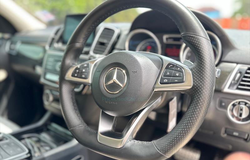 ขายรถเก๋งมือสอง-mercedes-benz-เมอร์เซเดสเบนซ์-gle500-รถปี2016-รหัส83524-be71898d.jpg ขายรถเก๋งมือสอง-mercedes-benz-เมอร์เซเดสเบนซ์-gle500-รถปี2016-รหัส83524-be71898d.jpg