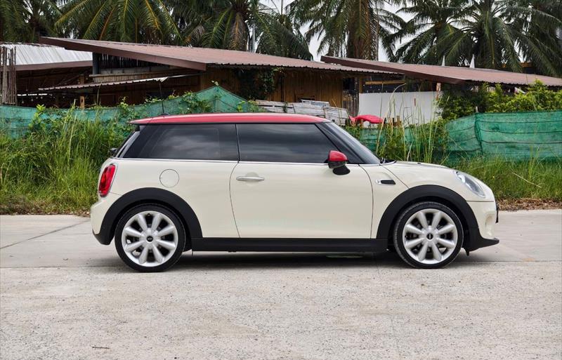 ขายรถเก๋งมือสอง-mini-มินิ-cooper-คูเปอร์-รถปี2018-รหัส83526-efc4c5f2.jpg ขายรถเก๋งมือสอง-mini-มินิ-cooper-คูเปอร์-รถปี2018-รหัส83526-efc4c5f2.jpg