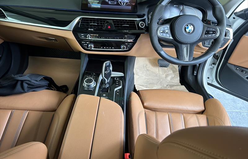 ขายรถเก๋งมือสอง-bmw-บีเอ็มดับบลิว-530i-รถปี2021-รหัส83567-4534858f.jpg ขายรถเก๋งมือสอง-bmw-บีเอ็มดับบลิว-530i-รถปี2021-รหัส83567-4534858f.jpg