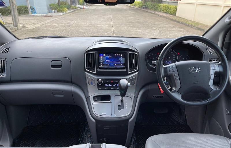 ขายรถตู้มือสอง-hyundai-ฮุนได-h-1-เอชวัน-รถปี2019-รหัส83589-3e10f492.jpg ขายรถตู้มือสอง-hyundai-ฮุนได-h-1-เอชวัน-รถปี2019-รหัส83589-3e10f492.jpg