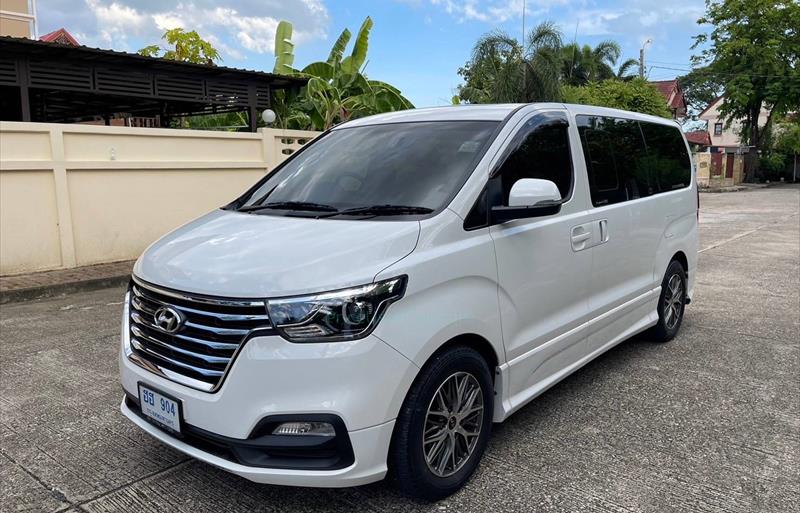 รถตู้มือสอง HYUNDAI H-1 รถปี 2019