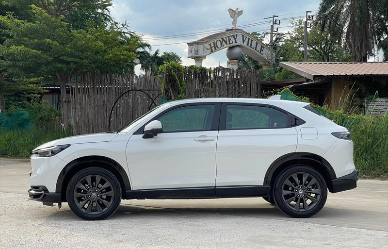 ขายรถ-suv-มือสอง-honda-ฮอนด้า-hr-v-เอชอาร์วี-รถปี2022-รหัส83608-a10f0685.jpg ขายรถ-suv-มือสอง-honda-ฮอนด้า-hr-v-เอชอาร์วี-รถปี2022-รหัส83608-a10f0685.jpg