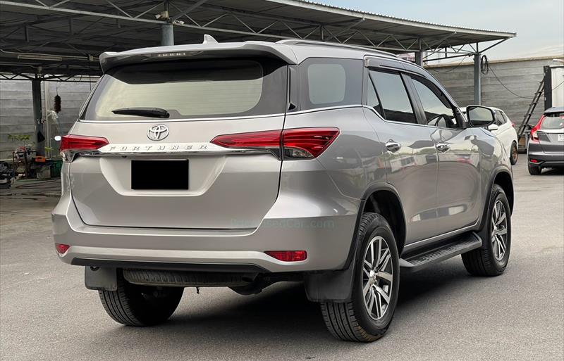 ขายรถ-suv-มือสอง-toyota-โตโยต้า-fortuner-ฟอร์จูนเนอร์-รถปี2017-รหัส83611-2b94c809.jpg ขายรถ-suv-มือสอง-toyota-โตโยต้า-fortuner-ฟอร์จูนเนอร์-รถปี2017-รหัส83611-2b94c809.jpg