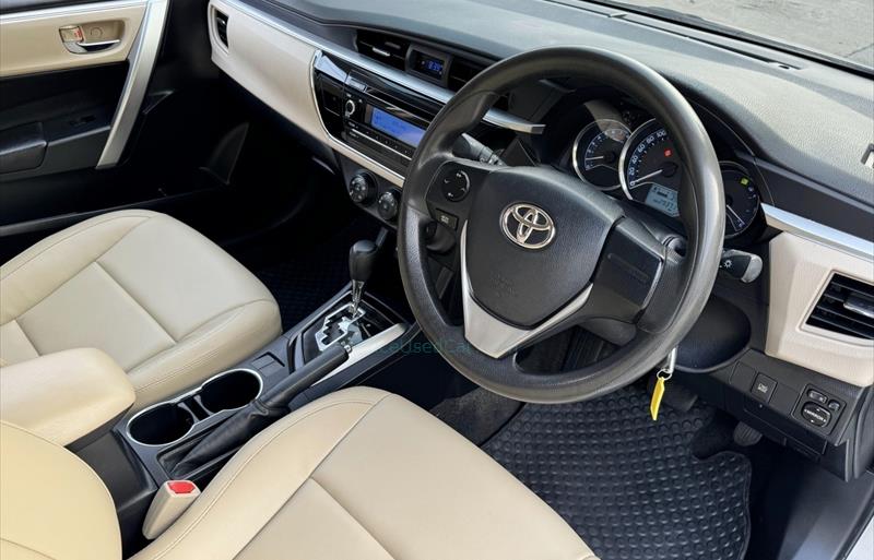ขายรถเก๋งมือสอง-toyota-โตโยต้า-corolla-โคโรล่า-รถปี2014-รหัส83641-165c68d6.jpg ขายรถเก๋งมือสอง-toyota-โตโยต้า-corolla-โคโรล่า-รถปี2014-รหัส83641-165c68d6.jpg