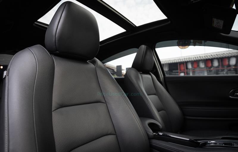 ขายรถ-suv-มือสอง-honda-ฮอนด้า-hr-v-เอชอาร์วี-รถปี2019-รหัส83643-694b3784.jpg ขายรถ-suv-มือสอง-honda-ฮอนด้า-hr-v-เอชอาร์วี-รถปี2019-รหัส83643-694b3784.jpg