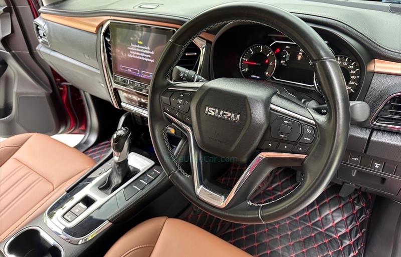 ขายรถ-suv-มือสอง-isuzu-อีซูซุ-mu-x-มิวเอ็กซ์-รถปี2021-รหัส83645-6ff08be8.jpg ขายรถ-suv-มือสอง-isuzu-อีซูซุ-mu-x-มิวเอ็กซ์-รถปี2021-รหัส83645-6ff08be8.jpg