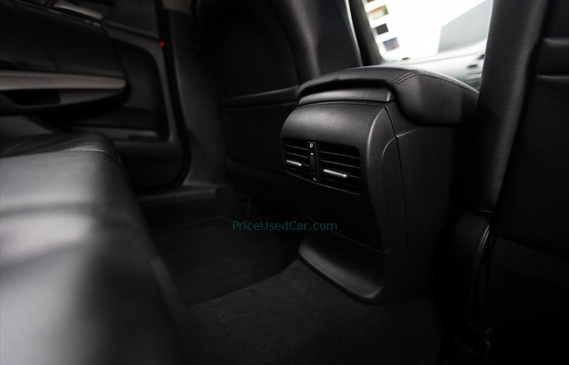ขายรถเก๋งมือสอง-honda-ฮอนด้า-accord-แอคคอร์ด-รถปี2010-รหัส83649-b391c9ff.jpg ขายรถเก๋งมือสอง-honda-ฮอนด้า-accord-แอคคอร์ด-รถปี2010-รหัส83649-b391c9ff.jpg