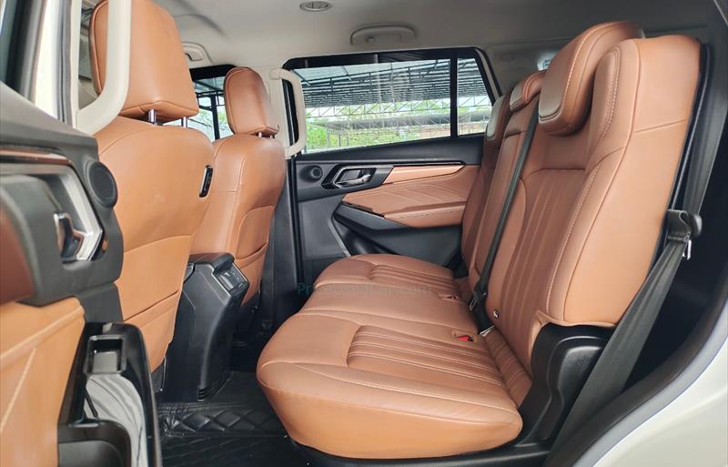 ขายรถ-suv-มือสอง-isuzu-อีซูซุ-mu-x-มิวเอ็กซ์-รถปี2021-รหัส83704-dd823a4c.jpg ขายรถ-suv-มือสอง-isuzu-อีซูซุ-mu-x-มิวเอ็กซ์-รถปี2021-รหัส83704-dd823a4c.jpg