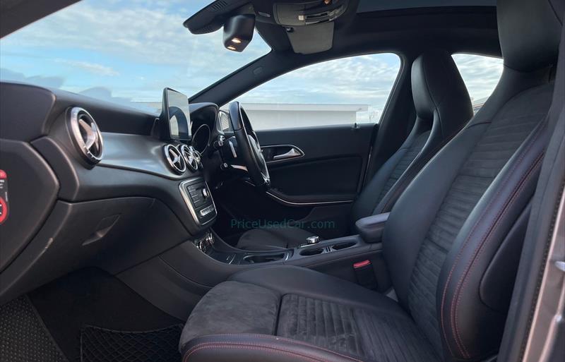 ขายรถเก๋งมือสอง-mercedes-benz-เมอร์เซเดสเบนซ์-cla250-amg-ซีแอลเอสองห้าศูนย์-เอเอ็มจี-รถปี2017-รหัส83708-cdfe54e2.jpg ขายรถเก๋งมือสอง-mercedes-benz-เมอร์เซเดสเบนซ์-cla250-amg-ซีแอลเอสองห้าศูนย์-เอเอ็มจี-รถปี2017-รหัส83708-cdfe54e2.jpg