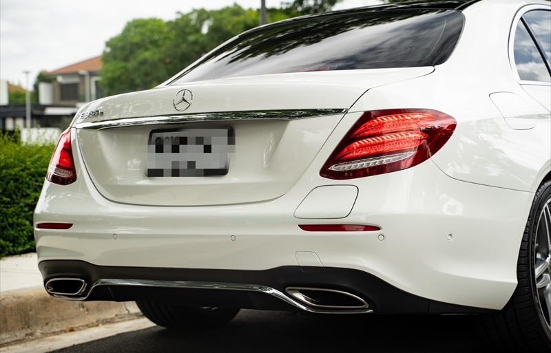 ขายรถเก๋งมือสอง-mercedes-benz-เมอร์เซเดสเบนซ์-e350-รถปี2018-รหัส83734-889d32d5.jpg ขายรถเก๋งมือสอง-mercedes-benz-เมอร์เซเดสเบนซ์-e350-รถปี2018-รหัส83734-889d32d5.jpg