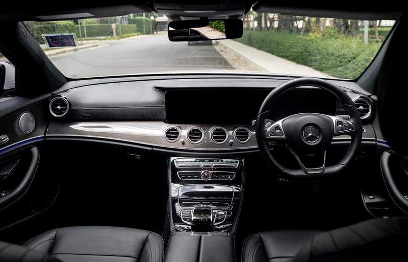 ขายรถเก๋งมือสอง-mercedes-benz-เมอร์เซเดสเบนซ์-e350-รถปี2018-รหัส83734-d60829a6.jpg ขายรถเก๋งมือสอง-mercedes-benz-เมอร์เซเดสเบนซ์-e350-รถปี2018-รหัส83734-d60829a6.jpg