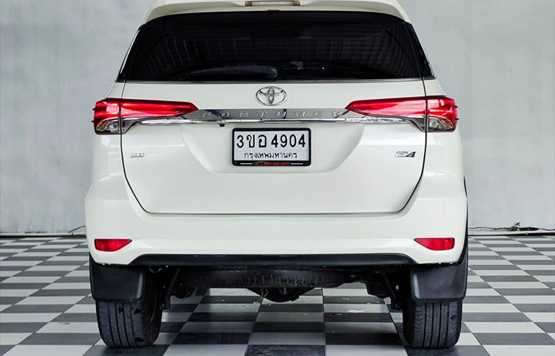 ขายรถ-suv-มือสอง-toyota-โตโยต้า-fortuner-ฟอร์จูนเนอร์-รถปี2016-รหัส83765-202b15da.jpg ขายรถ-suv-มือสอง-toyota-โตโยต้า-fortuner-ฟอร์จูนเนอร์-รถปี2016-รหัส83765-202b15da.jpg