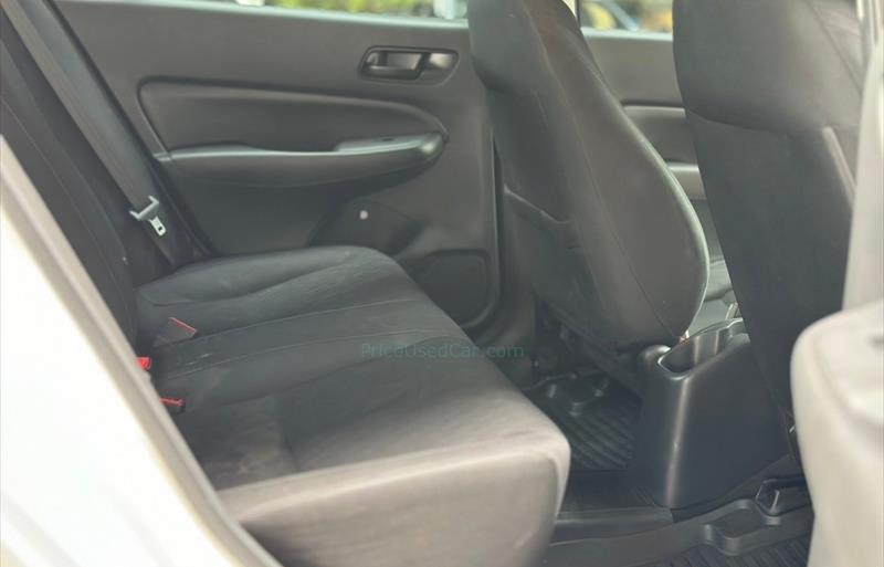 ขายรถเก๋งมือสอง-honda-ฮอนด้า-city-ซิตี้-รถปี2020-รหัส83778-aaf61b9a.jpg ขายรถเก๋งมือสอง-honda-ฮอนด้า-city-ซิตี้-รถปี2020-รหัส83778-aaf61b9a.jpg
