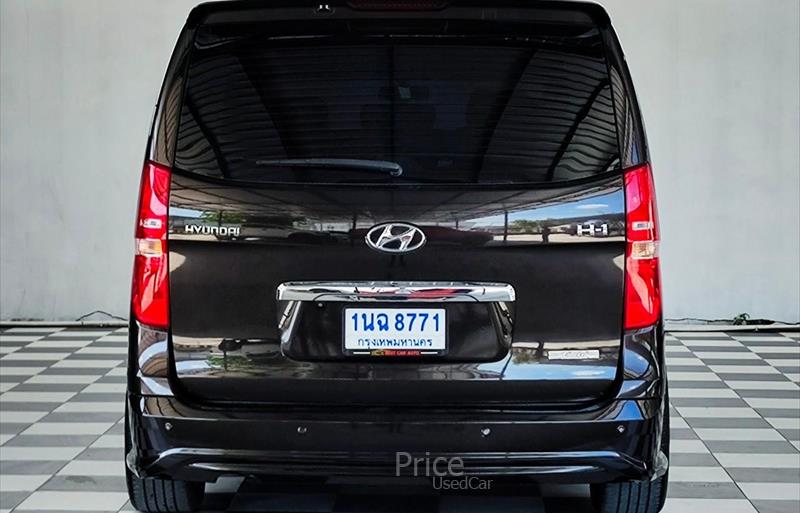 ขายรถตู้มือสอง-hyundai-ฮุนได-h-1-เอชวัน-รถปี2017-รหัส83828-52d12e50.jpg ขายรถตู้มือสอง-hyundai-ฮุนได-h-1-เอชวัน-รถปี2017-รหัส83828-52d12e50.jpg
