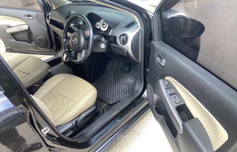 ขายรถเก๋งมือสอง-mazda-มาสด้า-2-สอง-รถปี2012-รหัส83831-4197069f.jpg ขายรถเก๋งมือสอง-mazda-มาสด้า-2-สอง-รถปี2012-รหัส83831-4197069f.jpg