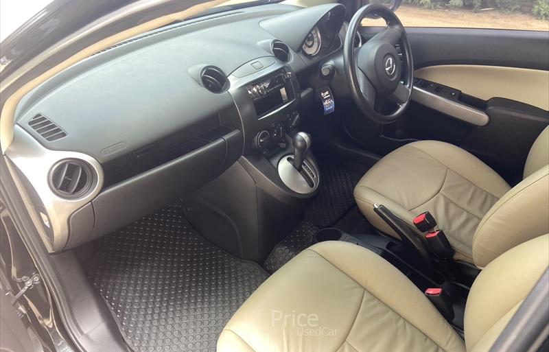 ขายรถเก๋งมือสอง-mazda-มาสด้า-2-สอง-รถปี2012-รหัส83831-aaad5072.jpg ขายรถเก๋งมือสอง-mazda-มาสด้า-2-สอง-รถปี2012-รหัส83831-aaad5072.jpg