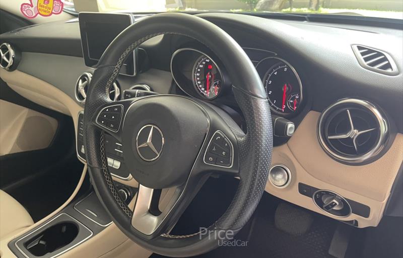 ขายรถเก๋งมือสอง-mercedes-benz-เมอร์เซเดสเบนซ์-gla200-รถปี2020-รหัส83930-5a888b32.jpg ขายรถเก๋งมือสอง-mercedes-benz-เมอร์เซเดสเบนซ์-gla200-รถปี2020-รหัส83930-5a888b32.jpg