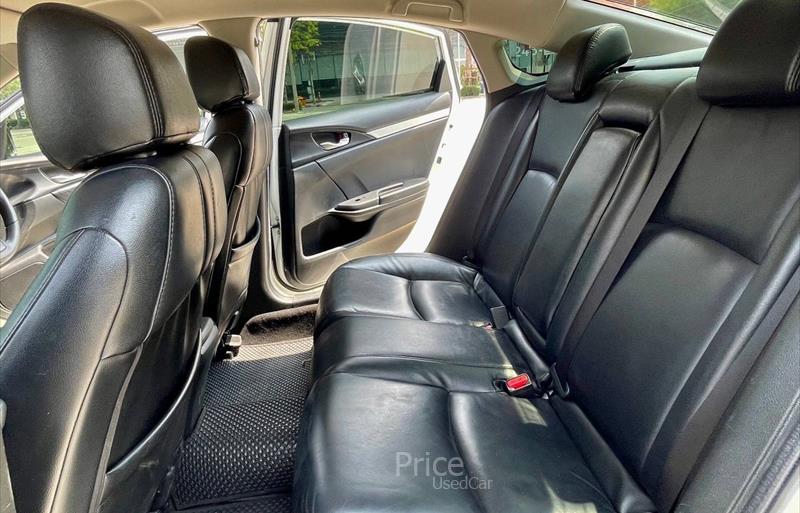 ขายรถเก๋งมือสอง-honda-ฮอนด้า-civic-ซีวิค-รถปี2016-รหัส83935-d4c8cd8c.jpg ขายรถเก๋งมือสอง-honda-ฮอนด้า-civic-ซีวิค-รถปี2016-รหัส83935-d4c8cd8c.jpg