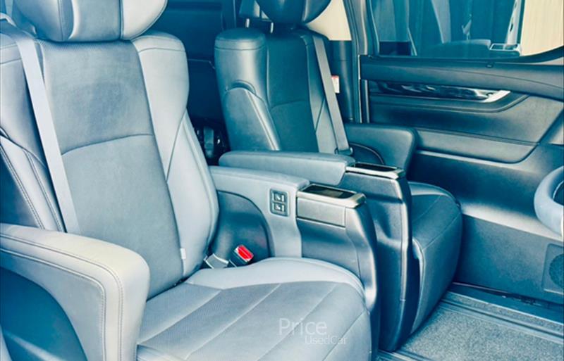ขายรถตู้มือสอง-toyota-โตโยต้า-alphard-อัลพาร์ด-รถปี2022-รหัส83945-261eacc8.jpg ขายรถตู้มือสอง-toyota-โตโยต้า-alphard-อัลพาร์ด-รถปี2022-รหัส83945-261eacc8.jpg