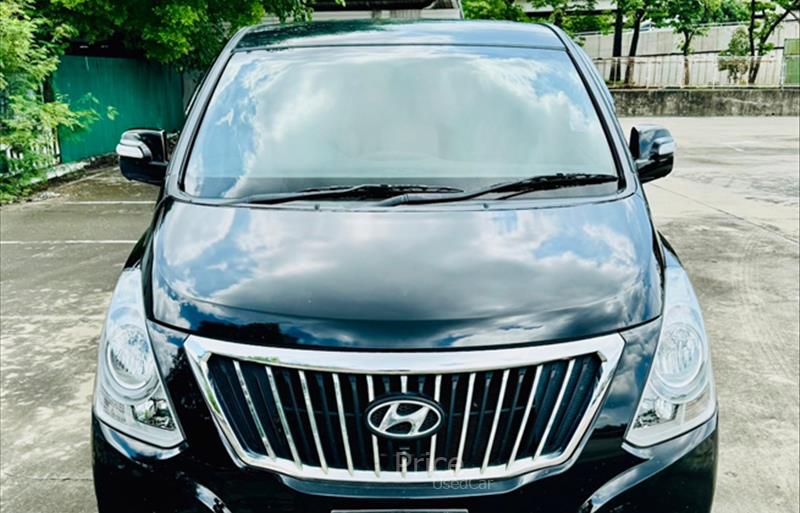 ขายรถตู้มือสอง-hyundai-ฮุนได-h-1-เอชวัน-รถปี2018-รหัส83955-acf55538.jpg ขายรถตู้มือสอง-hyundai-ฮุนได-h-1-เอชวัน-รถปี2018-รหัส83955-acf55538.jpg