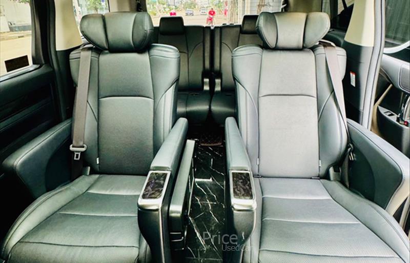 ขายรถตู้มือสอง-toyota-โตโยต้า-alphard-อัลพาร์ด-รถปี2022-รหัส83957-6c50c38a.jpg ขายรถตู้มือสอง-toyota-โตโยต้า-alphard-อัลพาร์ด-รถปี2022-รหัส83957-6c50c38a.jpg