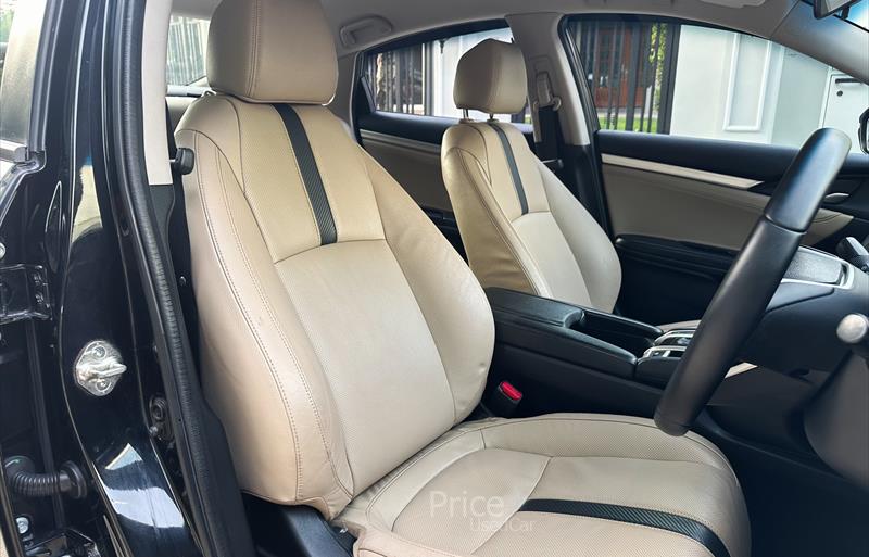 ขายรถเก๋งมือสอง-honda-ฮอนด้า-civic-ซีวิค-รถปี2018-รหัส83959-895e0c7b.jpg ขายรถเก๋งมือสอง-honda-ฮอนด้า-civic-ซีวิค-รถปี2018-รหัส83959-895e0c7b.jpg