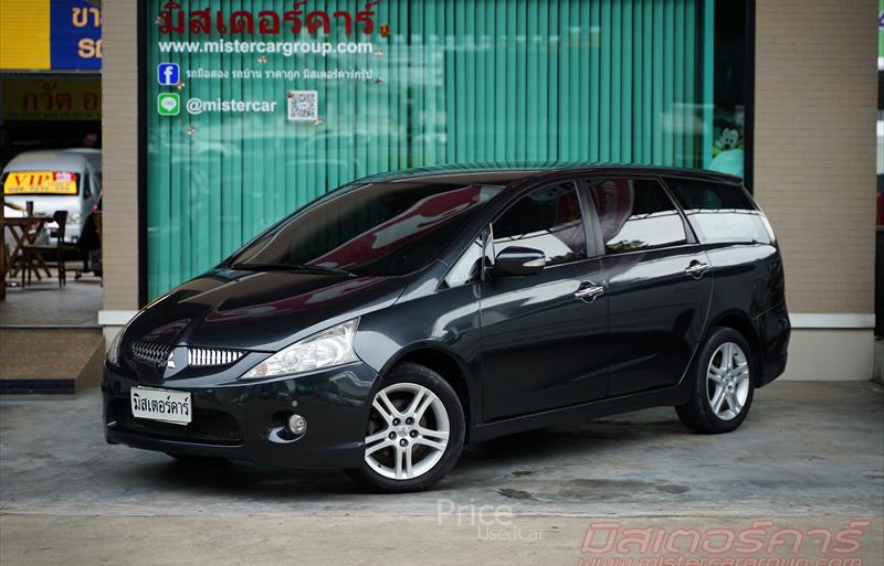 รถตู้มือสอง MITSUBISHI SPACE WAGON รถปี 2011
