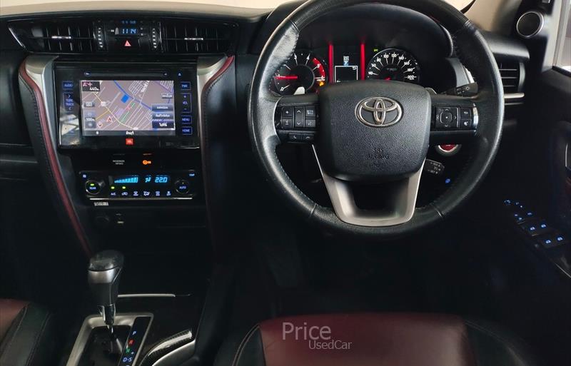 ขายรถ-suv-มือสอง-toyota-โตโยต้า-fortuner-ฟอร์จูนเนอร์-รถปี2018-รหัส84008-957fe748.jpg ขายรถ-suv-มือสอง-toyota-โตโยต้า-fortuner-ฟอร์จูนเนอร์-รถปี2018-รหัส84008-957fe748.jpg