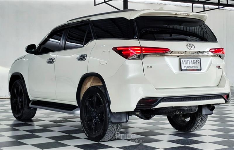 ขายรถ-suv-มือสอง-toyota-โตโยต้า-fortuner-ฟอร์จูนเนอร์-รถปี2018-รหัส84008-a50d576c.jpg ขายรถ-suv-มือสอง-toyota-โตโยต้า-fortuner-ฟอร์จูนเนอร์-รถปี2018-รหัส84008-a50d576c.jpg