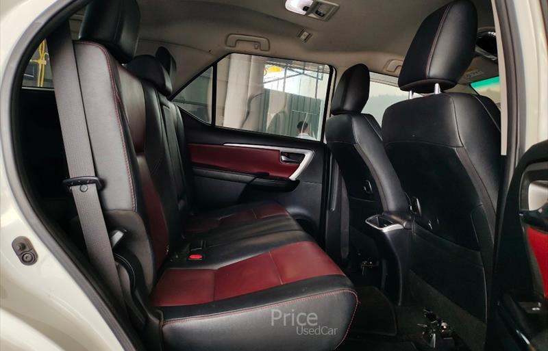 ขายรถ-suv-มือสอง-toyota-โตโยต้า-fortuner-ฟอร์จูนเนอร์-รถปี2018-รหัส84008-d86d8c2b.jpg ขายรถ-suv-มือสอง-toyota-โตโยต้า-fortuner-ฟอร์จูนเนอร์-รถปี2018-รหัส84008-d86d8c2b.jpg