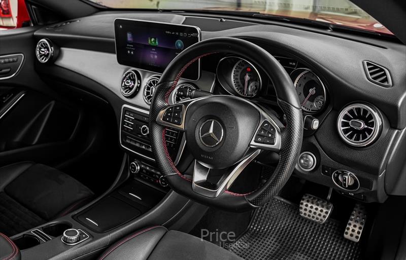 ขายรถเก๋งมือสอง-mercedes-benz-เมอร์เซเดสเบนซ์-cla250-amg-ซีแอลเอสองห้าศูนย์-เอเอ็มจี-รถปี2015-รหัส84026-5e062054.jpg ขายรถเก๋งมือสอง-mercedes-benz-เมอร์เซเดสเบนซ์-cla250-amg-ซีแอลเอสองห้าศูนย์-เอเอ็มจี-รถปี2015-รหัส84026-5e062054.jpg